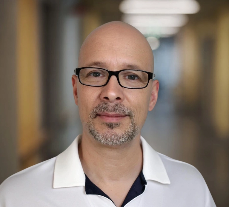 Portrait von: Alexander Hutter