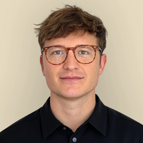 Dr. med. Jason Giger